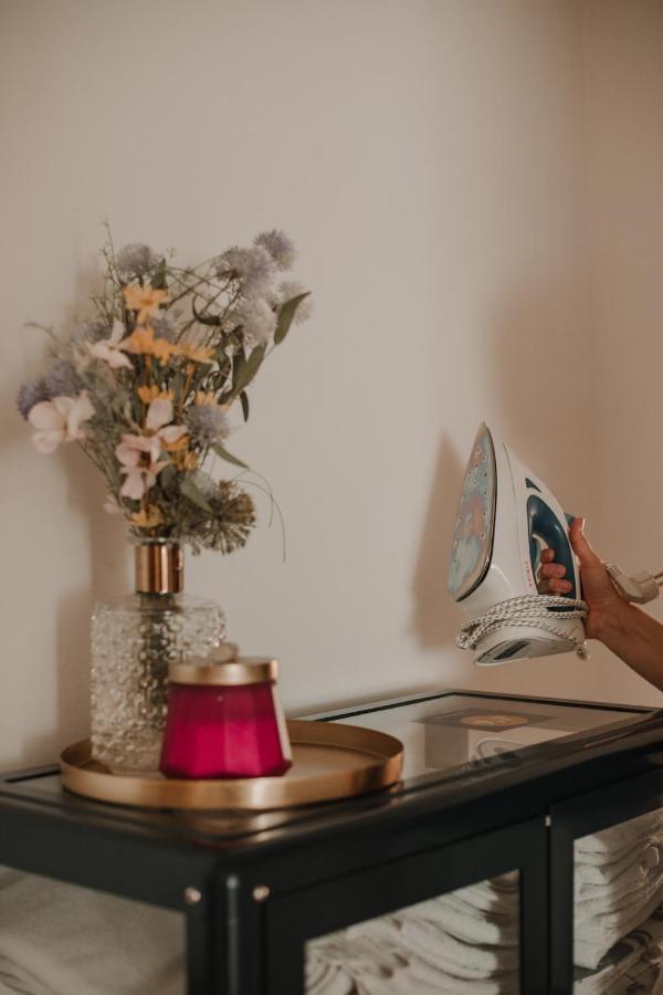 Gallery Apartment 2 مارتون المظهر الخارجي الصورة